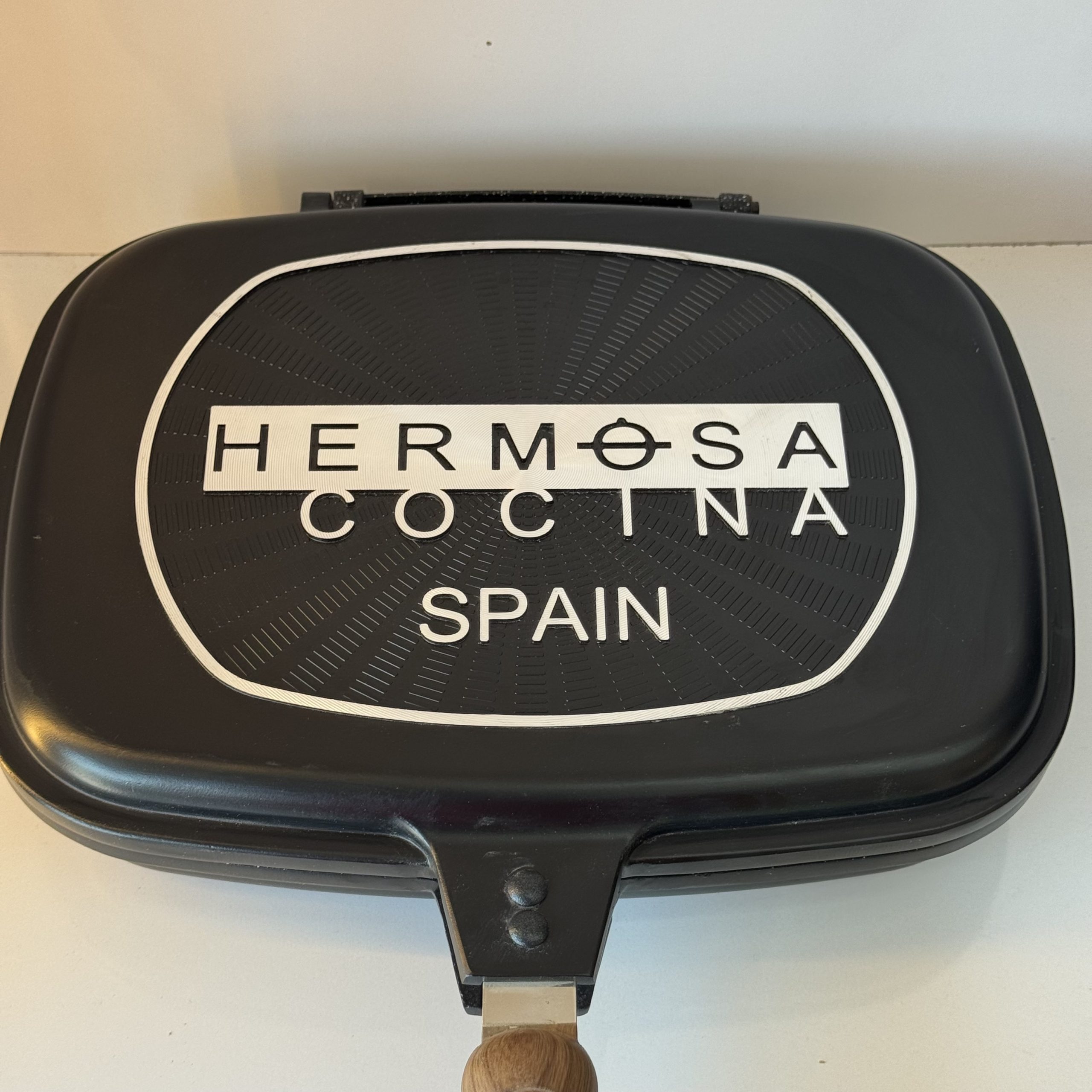 سرویس 17پارچ گرانیتی Hermosa
